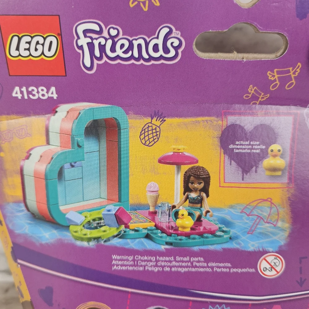 New In Box Lego Friends #41384 Andrea's Summer Heart Box
